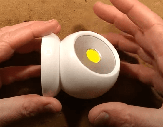 360 Rotatable Magnetic Camping Lamp (150LM LED) - DMC Wholesale