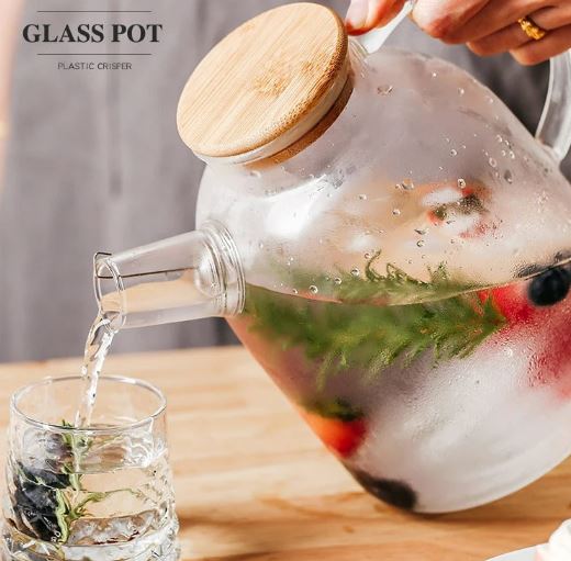 Elegant High Borosilicate Glass Water Jug (1.5L)