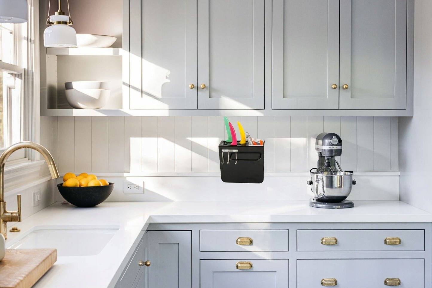 Wall Mounted Kitchen Shelf with Single Cup