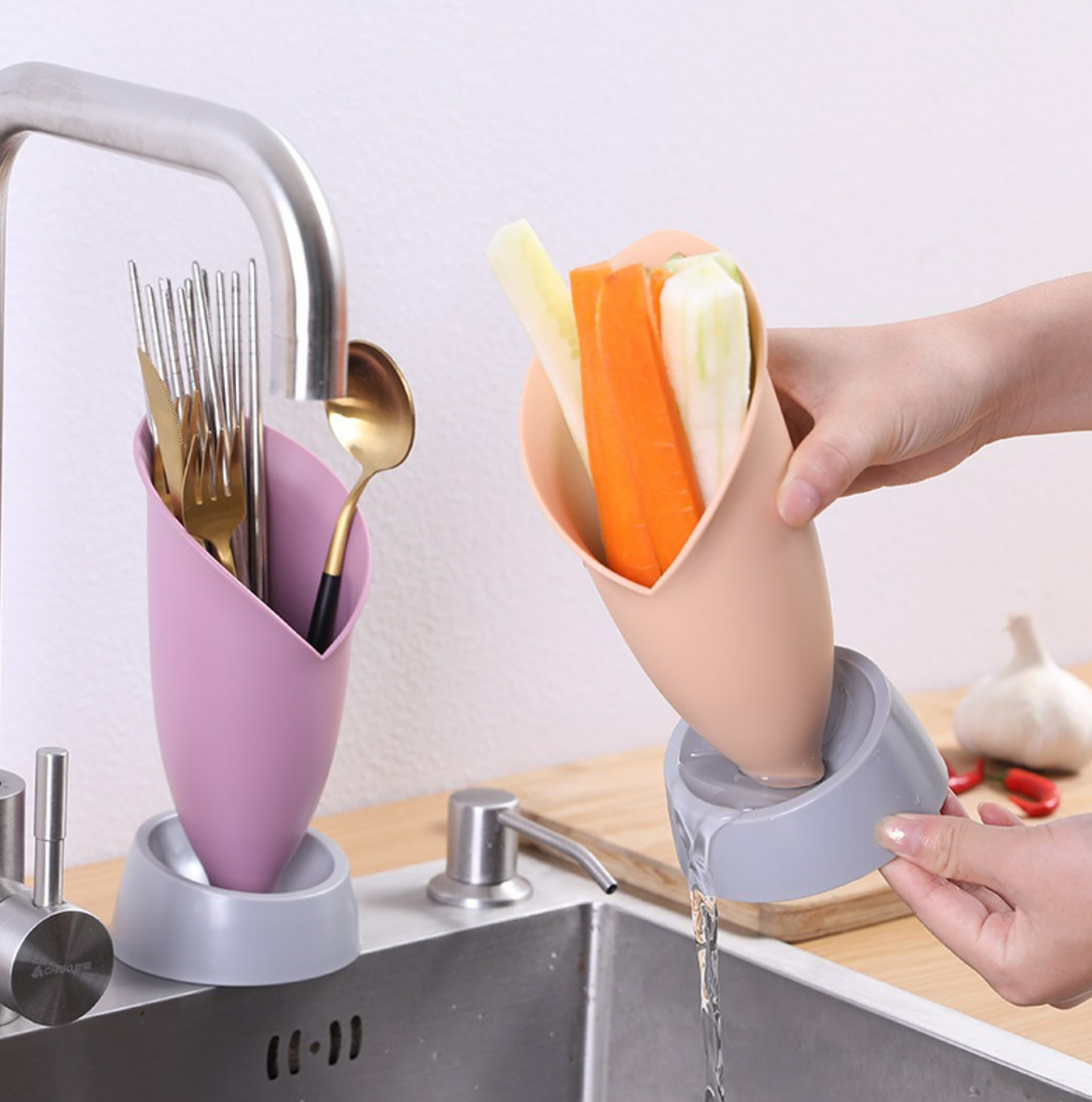 Multifunctional Cutlery And Decorative Holder