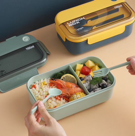 Lunch Box With Fork And Spoon (1L)